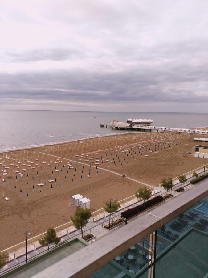 Hotel Columbus Lignano Sabbiadoro Zewnętrze zdjęcie