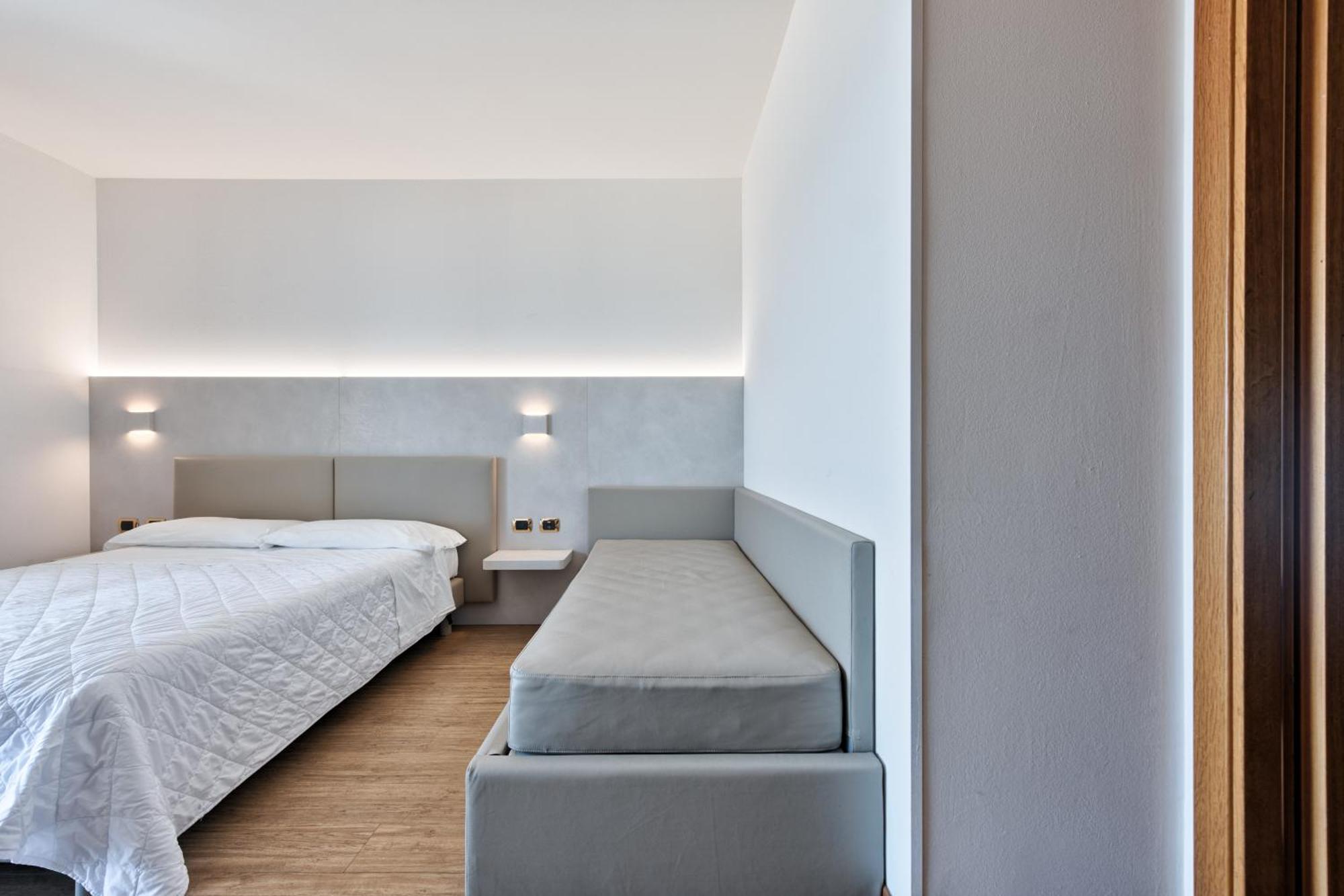 Hotel Columbus Lignano Sabbiadoro Zewnętrze zdjęcie