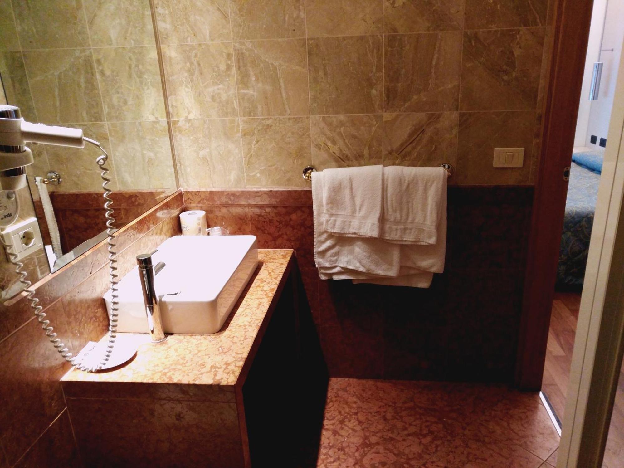 Hotel Columbus Lignano Sabbiadoro Zewnętrze zdjęcie
