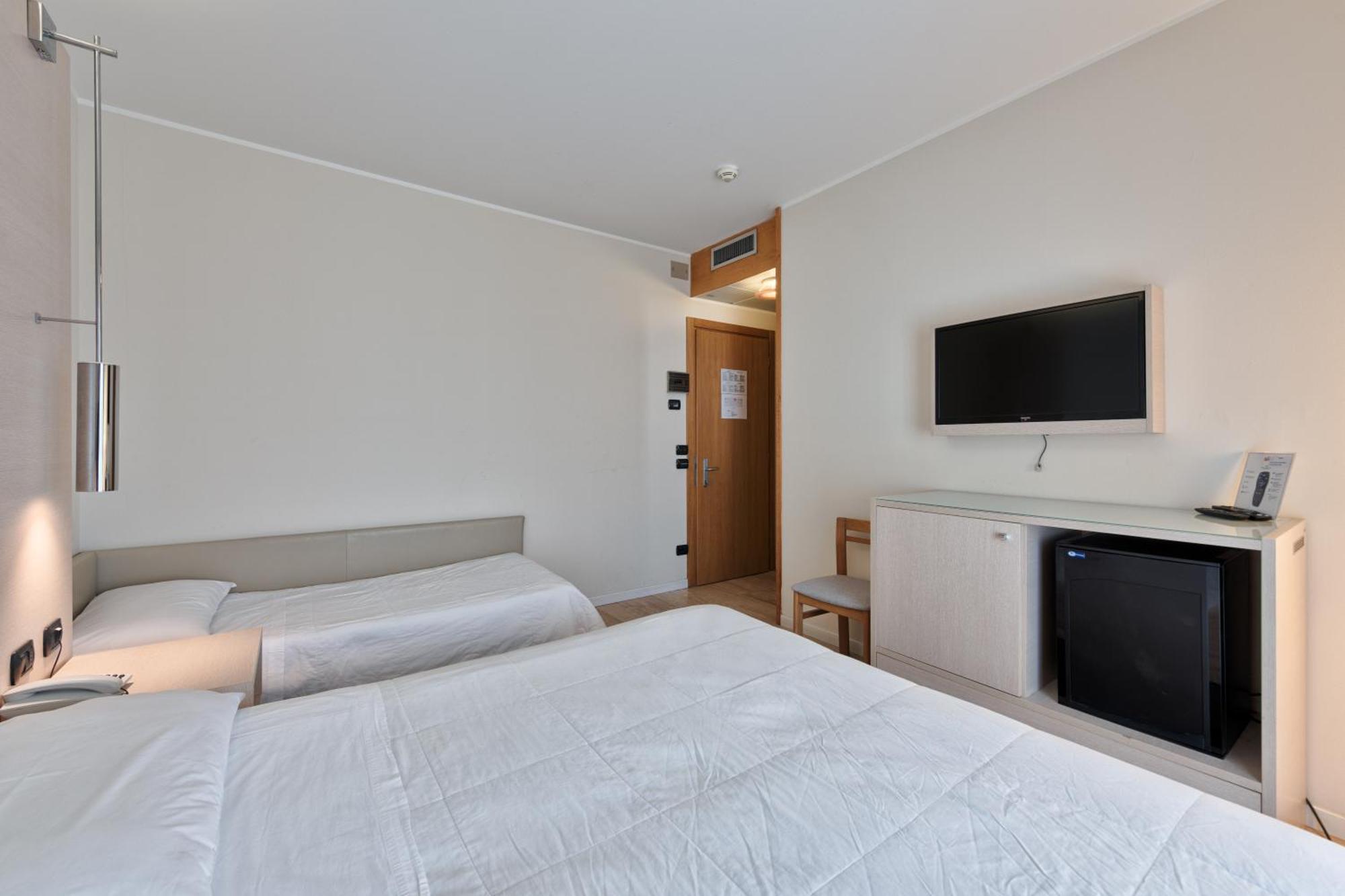 Hotel Columbus Lignano Sabbiadoro Zewnętrze zdjęcie