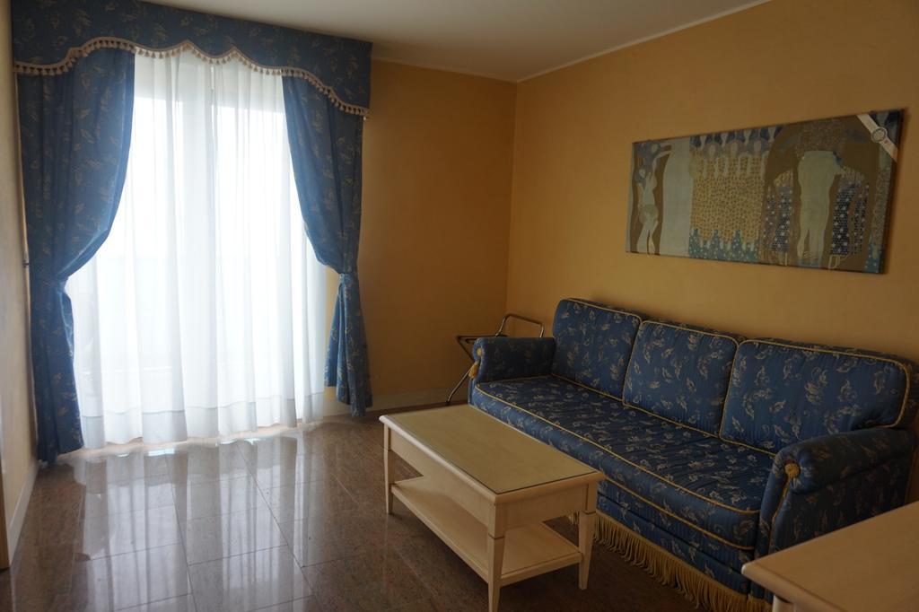 Hotel Columbus Lignano Sabbiadoro Zewnętrze zdjęcie