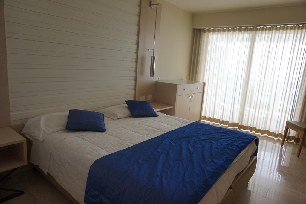 Hotel Columbus Lignano Sabbiadoro Zewnętrze zdjęcie