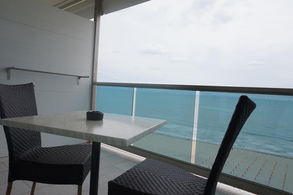 Hotel Columbus Lignano Sabbiadoro Zewnętrze zdjęcie