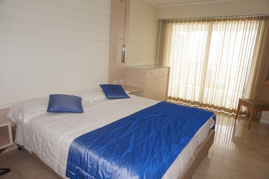 Hotel Columbus Lignano Sabbiadoro Zewnętrze zdjęcie