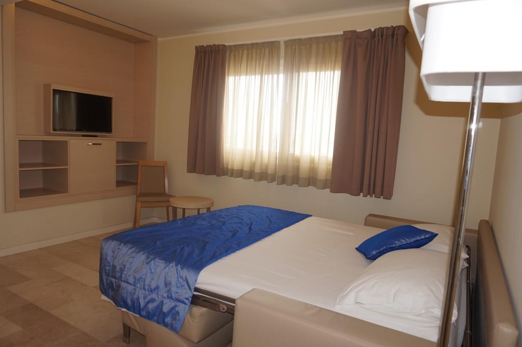 Hotel Columbus Lignano Sabbiadoro Zewnętrze zdjęcie