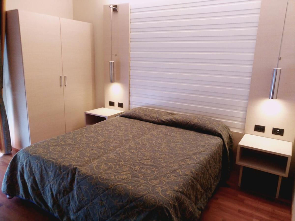 Hotel Columbus Lignano Sabbiadoro Zewnętrze zdjęcie