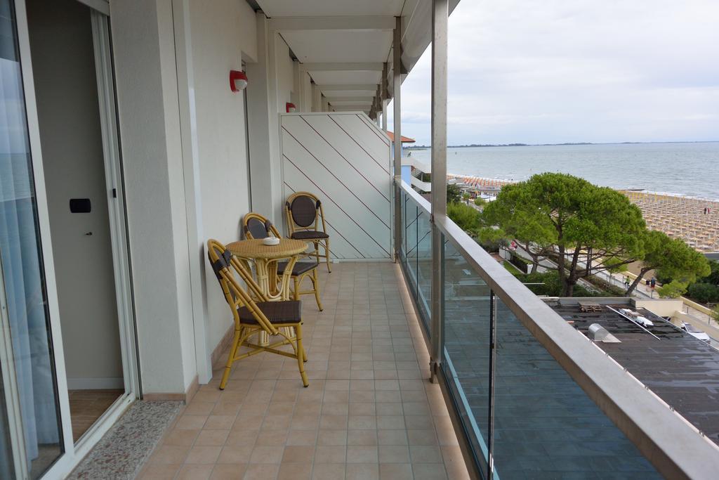 Hotel Columbus Lignano Sabbiadoro Pokój zdjęcie
