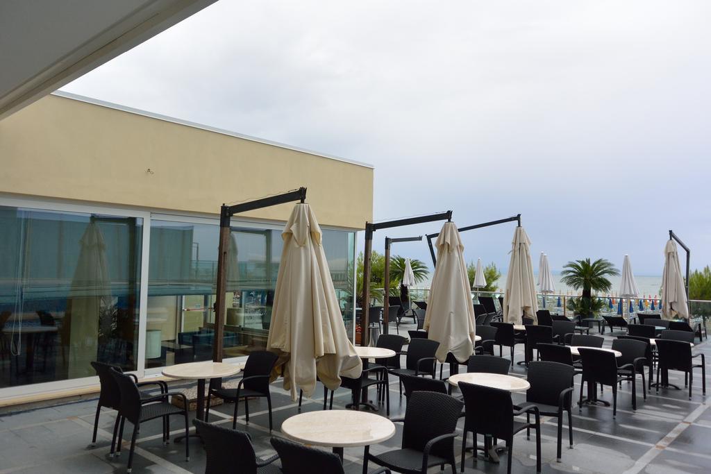 Hotel Columbus Lignano Sabbiadoro Zewnętrze zdjęcie