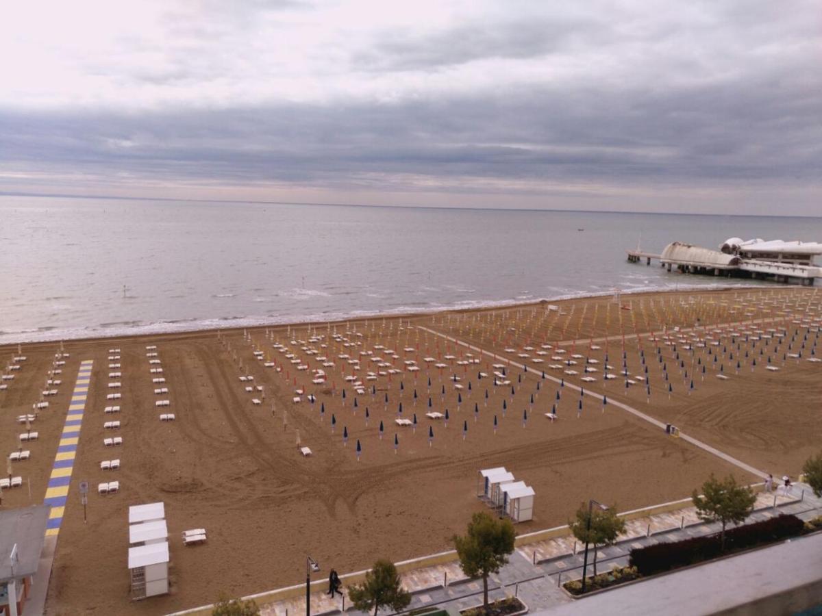 Hotel Columbus Lignano Sabbiadoro Zewnętrze zdjęcie